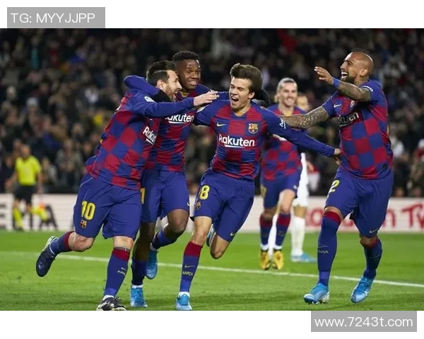 梅西又立功！巴萨3-1胜格拉纳达，追平皇马