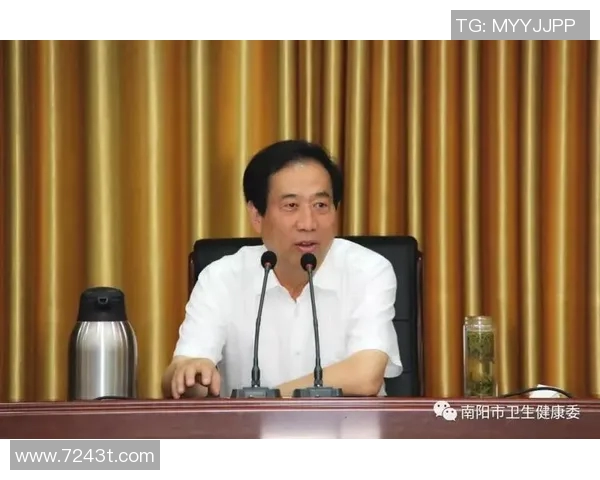 李泓澎的艺术旅程与创作理念探讨：从初心到巅峰的心路历程